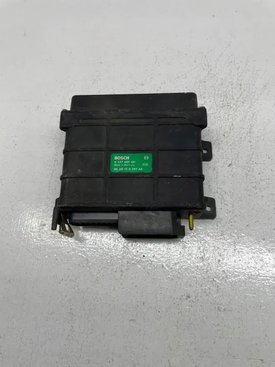 ECU Ford OEM 86AB12A297AA 0227400101 - Usado image 2