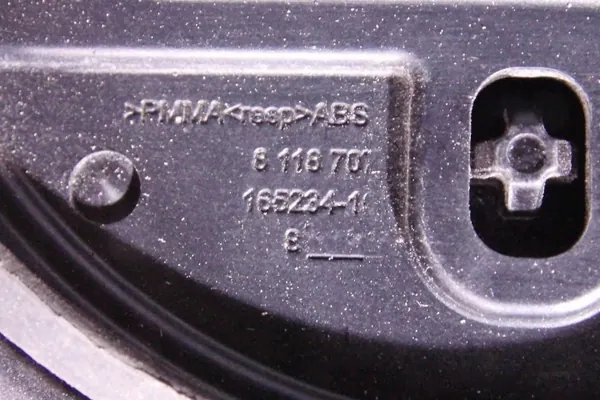 BMW OEM 8118707 bakemblem för 2-serien F44 image 5