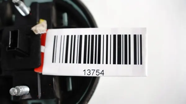 Bakluckhandtag OEM 360180106 för Opel Karl 14-19 image 3