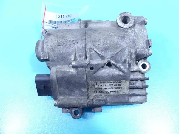 Mercedes Getriebeölpumpe OEM A2212700197 image 4