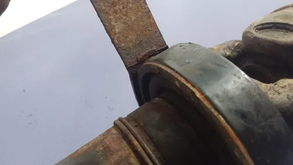 AUDI A6 C5 2.5 TDI ALLROAD QUATTRO Drivaxel 4Z7521101N image 8