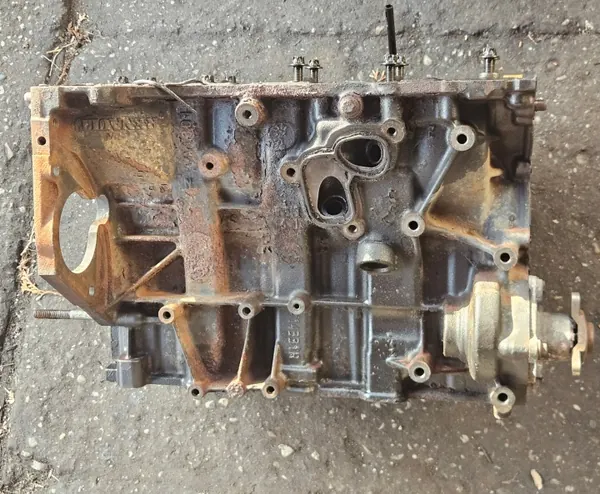 Nedre motorblock OEM M9TB870 - Opel Renault image 3