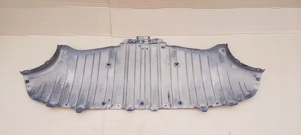 Placa de proteção para para-choque traseiro Tesla Y 21-23 OEM 1638051-00-B image 4