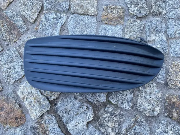 Grille de pare-chocs avant gauche Mercedes 447 Vito OEM 4478840074 image 3