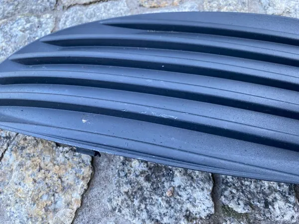 Grille de pare-chocs avant gauche Mercedes 447 Vito OEM 4478840074 image 6