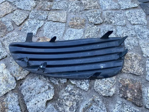 Grille de pare-chocs avant gauche Mercedes 447 Vito OEM 4478840074 image 7