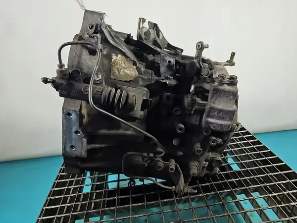 Manuaalivaihteisto H1K8-F Toyota RAV4 III 05-08 2.2 D-CAT image 3