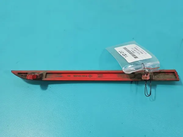 Refletor para-choques traseiro esquerdo OEM 1K9945106A VW Golf VI image 4