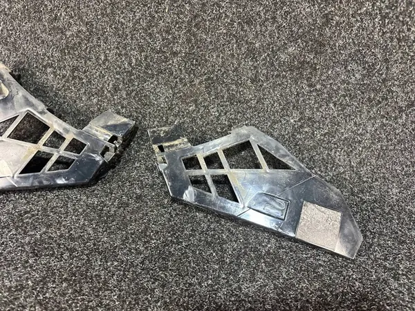 Deslizamento de para-choque dianteiro Mercedes-Benz A W177 A1778851700 image 3