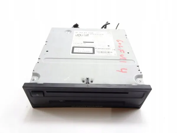 Changer CD/DVD d'occasion OEM EA0300016A pour VW Passat B8 image 2