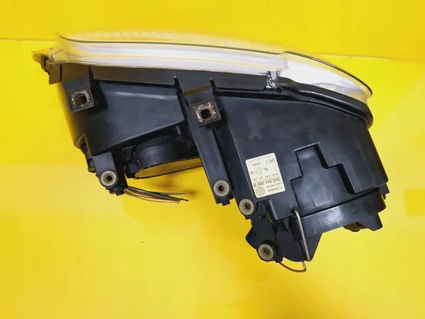 Oikea Etuvalaisin VW Touran I 2K0941006B image 6