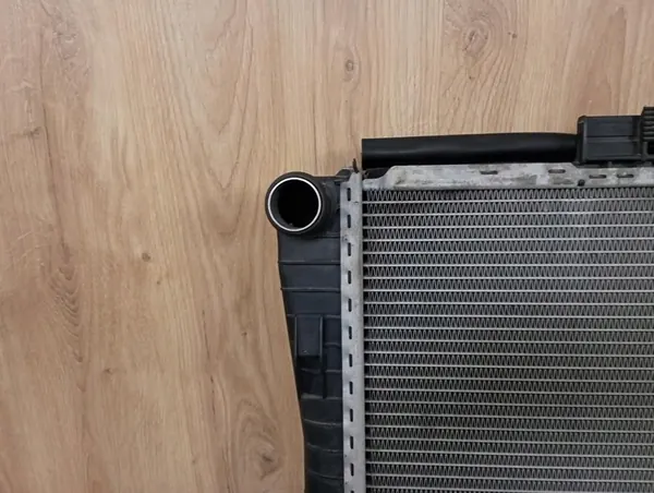 Waterkoeler MERCEDES SLK R170 2.0K A2025003203 image 2