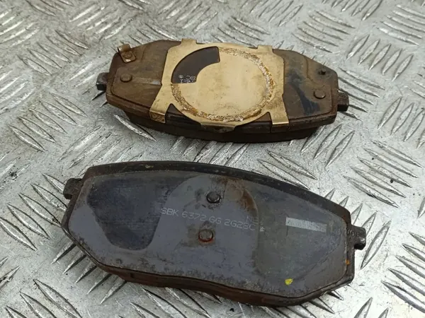 Hyundai OEM FOB41061 Etujarrutarvat - Käytetty image 5