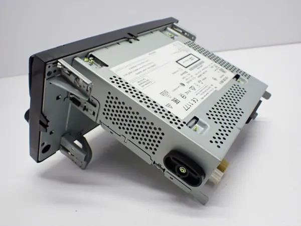 Radio CD MIB2 OEM 510035869A pour VW Golf VII image 6