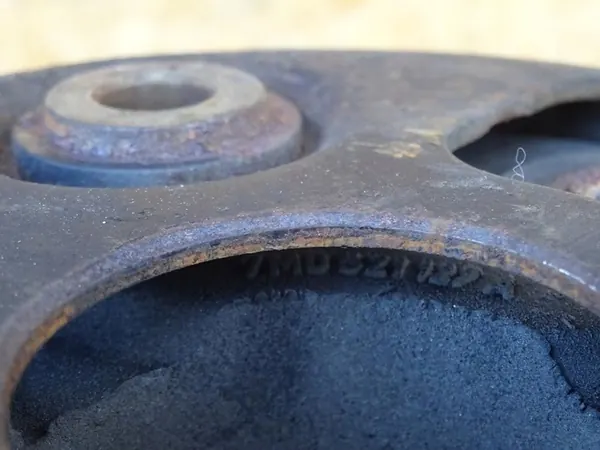 GOLF V R32 3.2 V6 Bakre Koppling 7M0521127A image 8