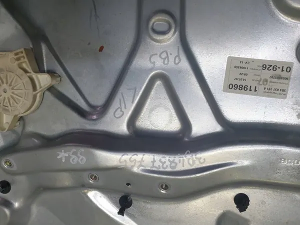OEM 3B4837755 Elevador ventanilla delantera izquierda VW Passat B5 image 5