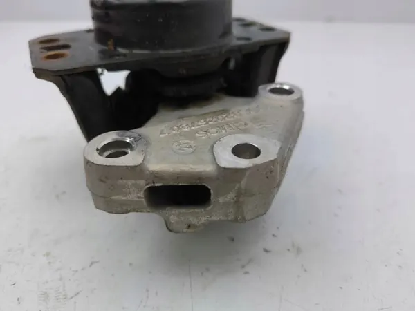 Motorsteun Citroen C4 II 2011 rechterzijde OEM 9682026780 image 2