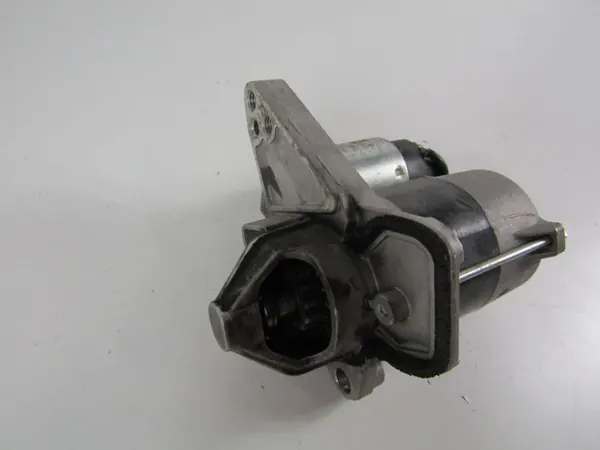 Motor de arranque Renault Master III 2010 OE 7711497026 image 6