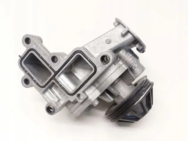 Pompe à eau Mercedes OEM A6542000600 - Occasion image 2