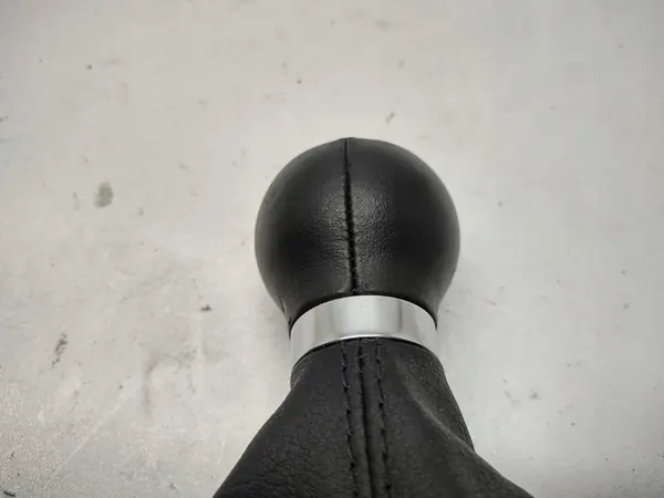 Gear Knob Leather VW Golf V VI Jetta Scirocco OEM 1K0711113CG image 6