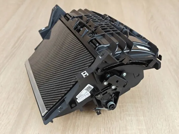 OEM 9396502 Getränkehalter für BMW 8er G16 G15 image 3