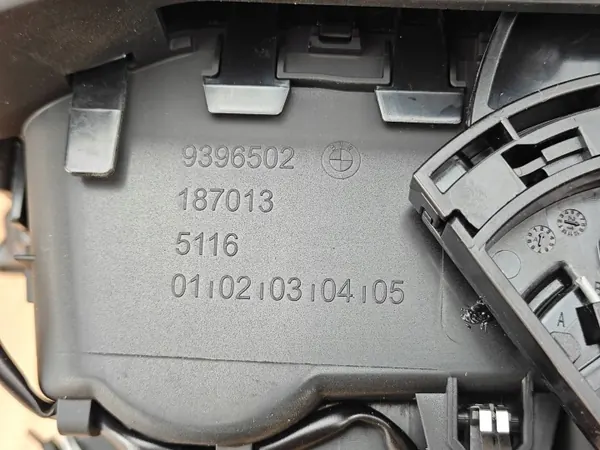 OEM 9396502 Getränkehalter für BMW 8er G16 G15 image 7