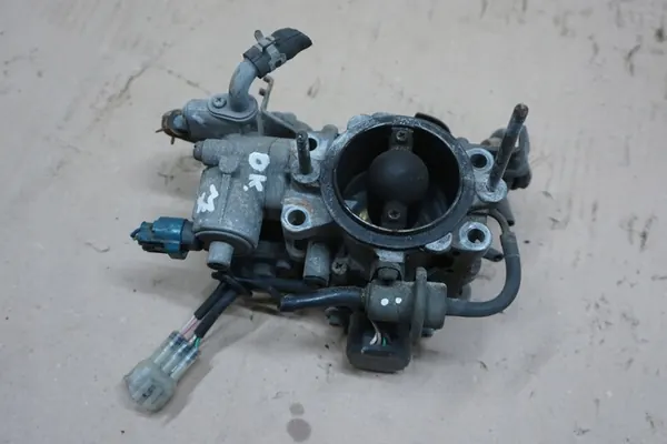 INJECTEUR DE CARBURANT SUZUKI VITARA 1.6 8V 88-97 image 1