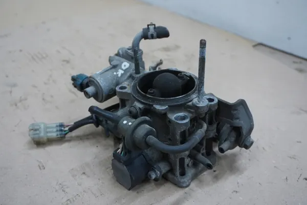 INJECTEUR DE CARBURANT SUZUKI VITARA 1.6 8V 88-97 image 4