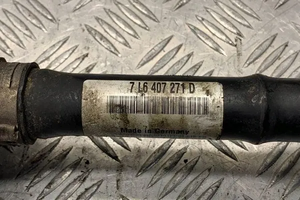 Fram vänster drivaxel VW TOUAREG 2.5L diesel OEM 7L6407271D image 2