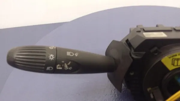 FIAT PUNTO II LIFT Schakelaar Assemblage 735381039 image 2