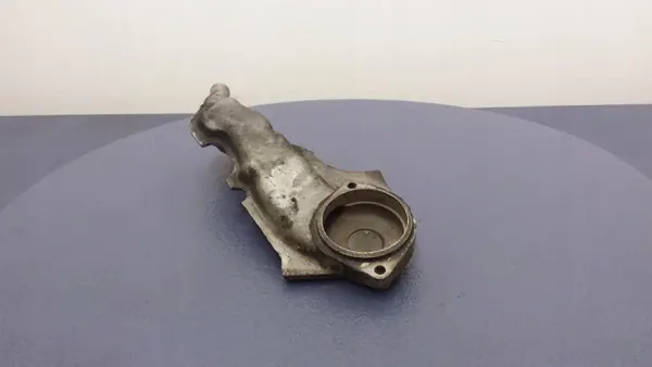 Thermostatbehuizing Audi A6 C5 2.4B OEM 078121121J image 3