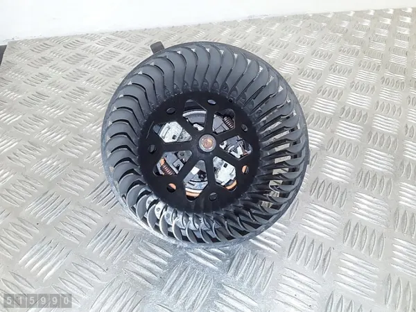 Seat Lämmityspuhallin OEM 219440341 - Käytetty image 2