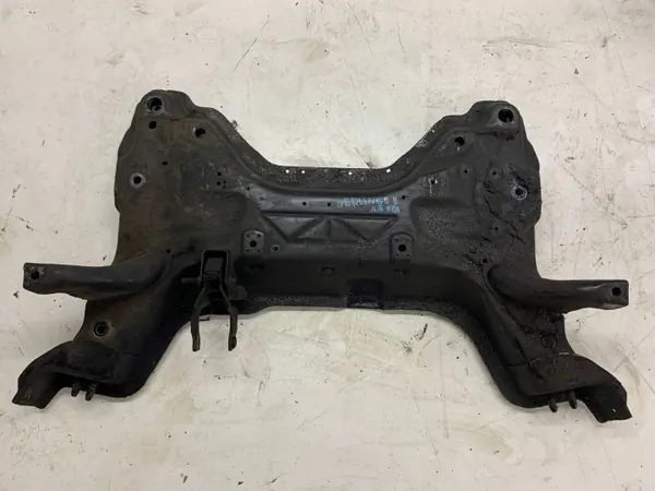 Barra Transversal OEM 4UT0W0JTEX1 para Citroen Berlingo II Usada image 2