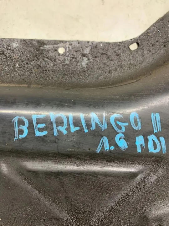 Barra Transversal OEM 4UT0W0JTEX1 para Citroen Berlingo II Usada image 3