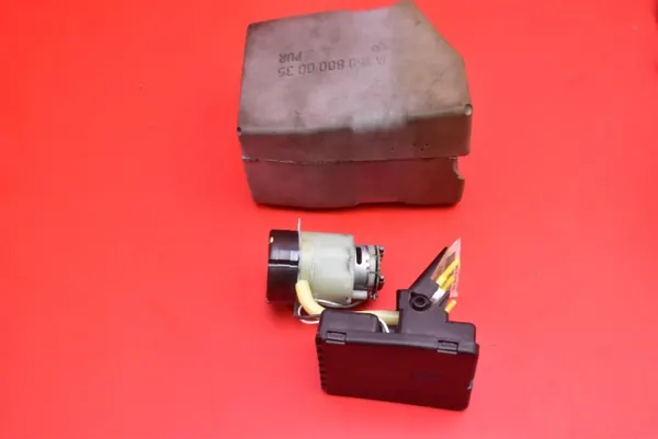 Pompe de verrouillage central OEM A1688000035 Mercedes A-Class image 2