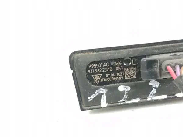 Porsche Taycan Sensor OEM 9J1962237B - Gebruikt image 3