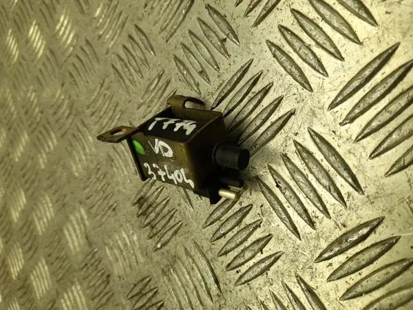 Magnetventil Mercedes-Benz S-Class W126 1983 OEM 0015407097 image 3