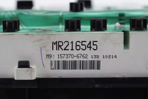 Tachometer Mitsubishi Galant OEM MR216545 2000 2.5 V6 image 5