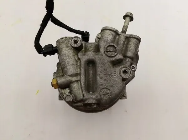 Ilmastointikompressori Opel Astra J 2011 OE 13335251 image 6