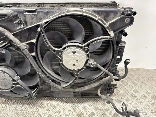 Komplet chłodnic Komplet Ford Fusion II DG9H19710AC image 10