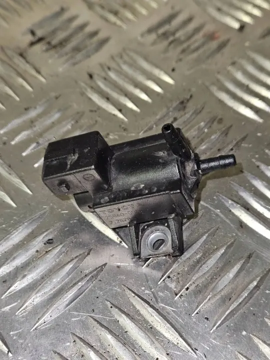 Sensor Toyota OE OEM 25860R010 para Avensis T250 image 2