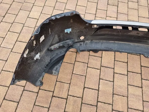 Bakre stötfångare Mazda 3 BP IV Sedan 19- image 4