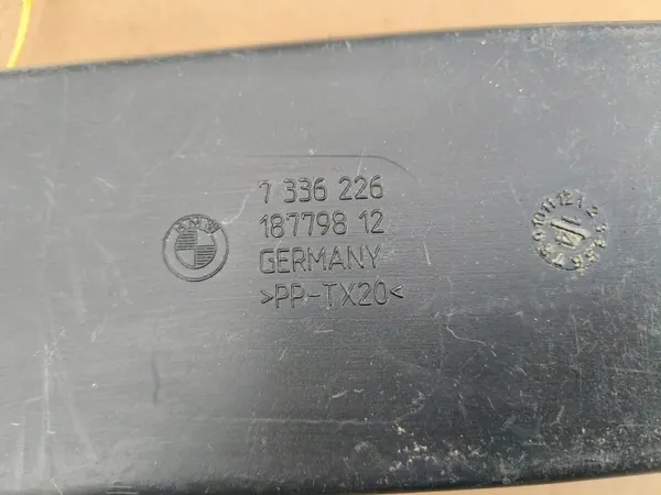 OEM QUA9841 Entrada ar refrigeração travão dianteira direita BMW i8 image 5