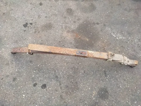 Ressort arrière Mitsubishi L200 image 4