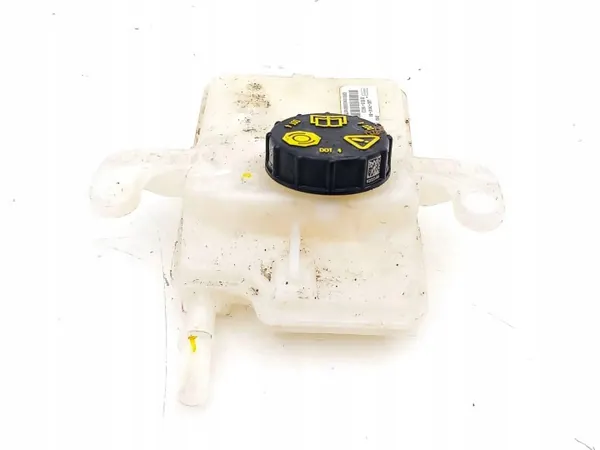 Bremsflüssigkeitsbehälter Ford Mustang Mach-E OEM LJ9C-2N147-BA image 3