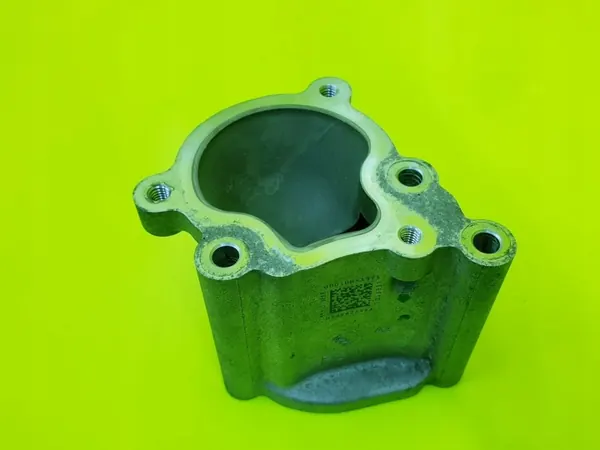 Durite d'eau OEM 05048284AA pour Jeep Wrangler JL image 5