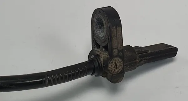 ABS-sensor Voor Links Mercedes W245 A1695401117 image 4