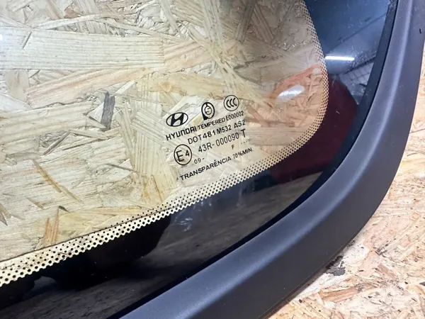 Vitre latérale gauche Hyundai OEM 87810-1E000 image 4