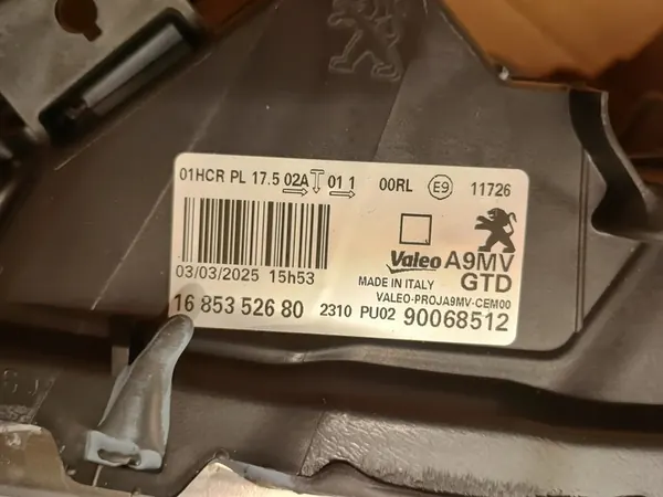 Vasen etuvalaisin Peugeot 208 I Lift OEM 1685352680 image 8