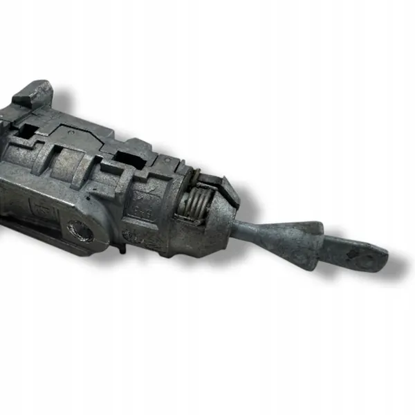 OEM 5NA837167A Etuoven lukon sisäosa oikea puoli image 4